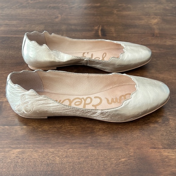 Sam Edelman Augusta 7.M scalloped ballet flat - Picture 3 of 8